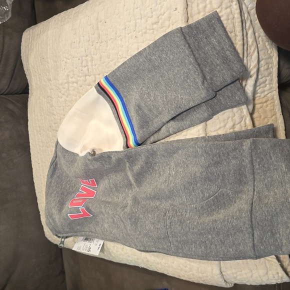 Zip up hoodie - Picture 2 of 4